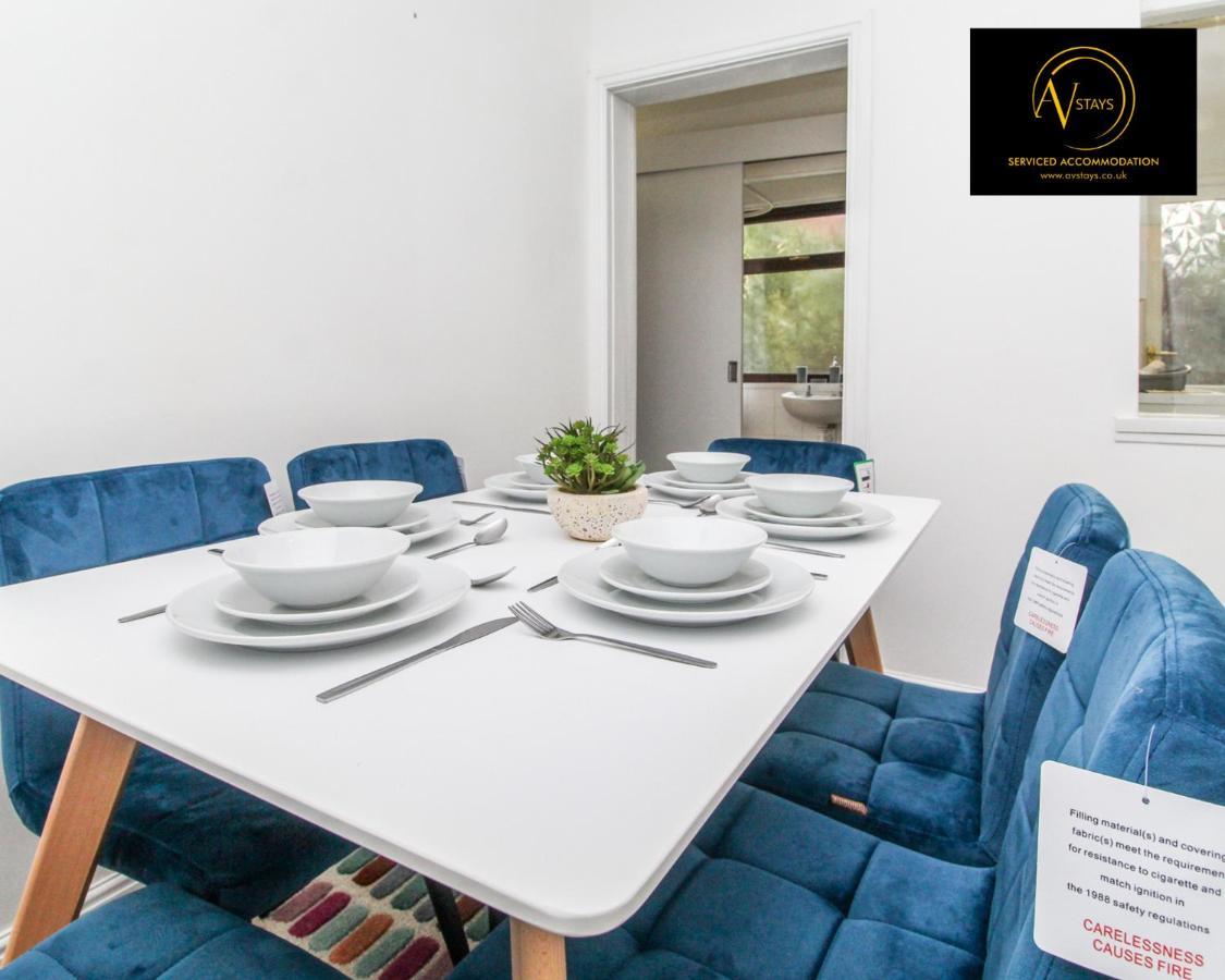 Modern House By Av Stays Short Lets & Serviced Accommodation St Helens St Helens  Exterior foto