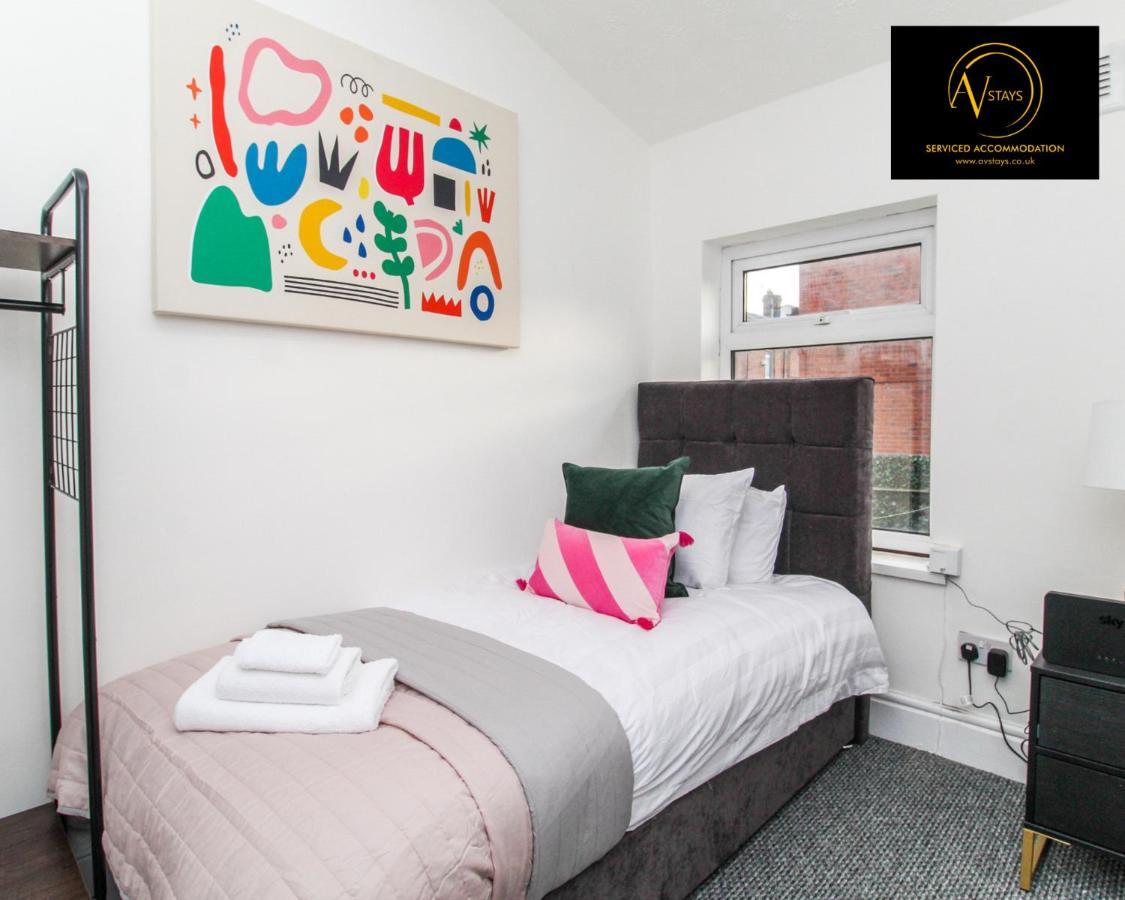 Modern House By Av Stays Short Lets & Serviced Accommodation St Helens St Helens  Exterior foto