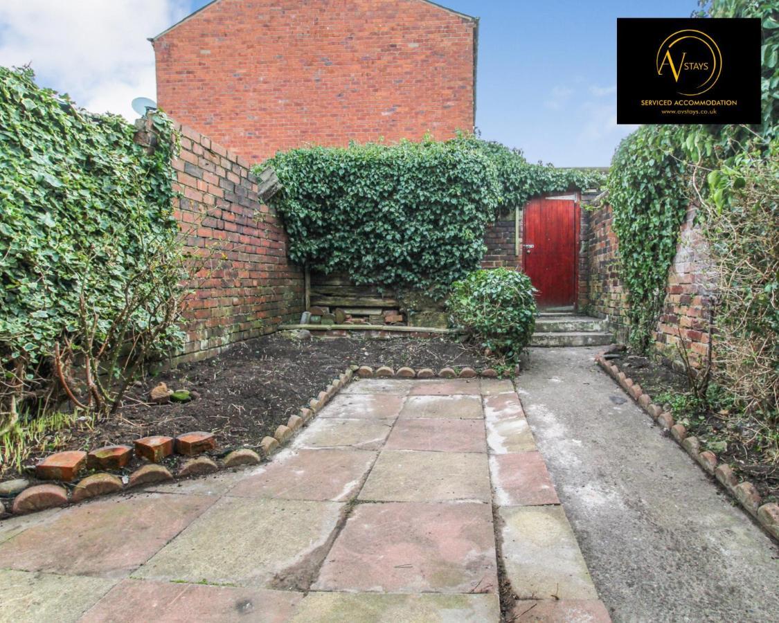 Modern House By Av Stays Short Lets & Serviced Accommodation St Helens St Helens  Exterior foto